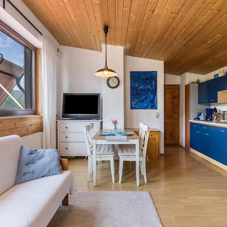 Ferienwohnung Am Samuelstein Bad Urach Exteriör bild
