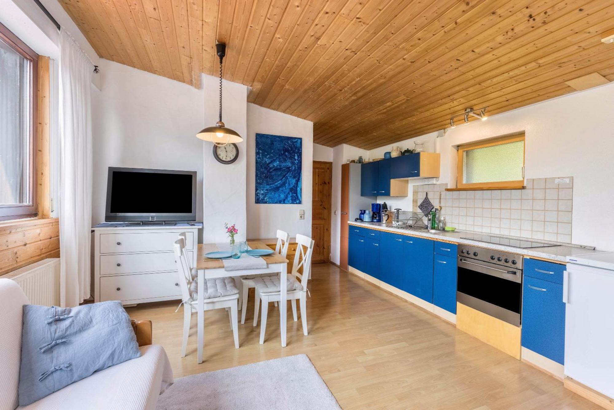 Ferienwohnung Am Samuelstein Bad Urach Exteriör bild